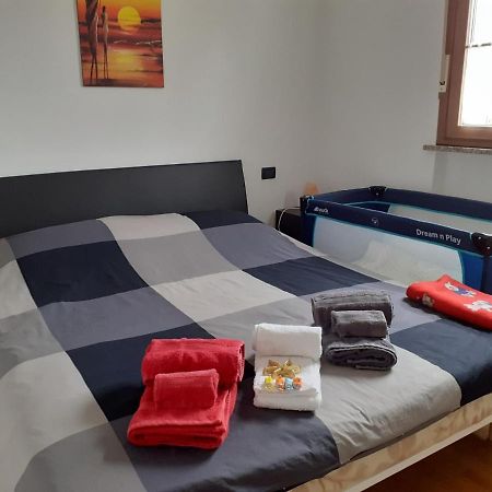 Apartament La Perla Del Lago Calceranica al Lago Zewnętrze zdjęcie
