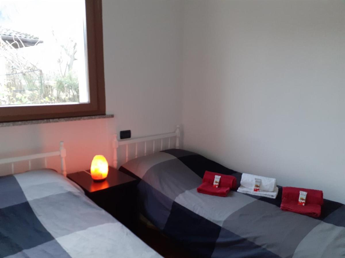 Apartament La Perla Del Lago Calceranica al Lago Zewnętrze zdjęcie