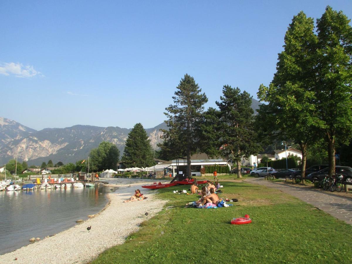 Apartament La Perla Del Lago Calceranica al Lago Zewnętrze zdjęcie