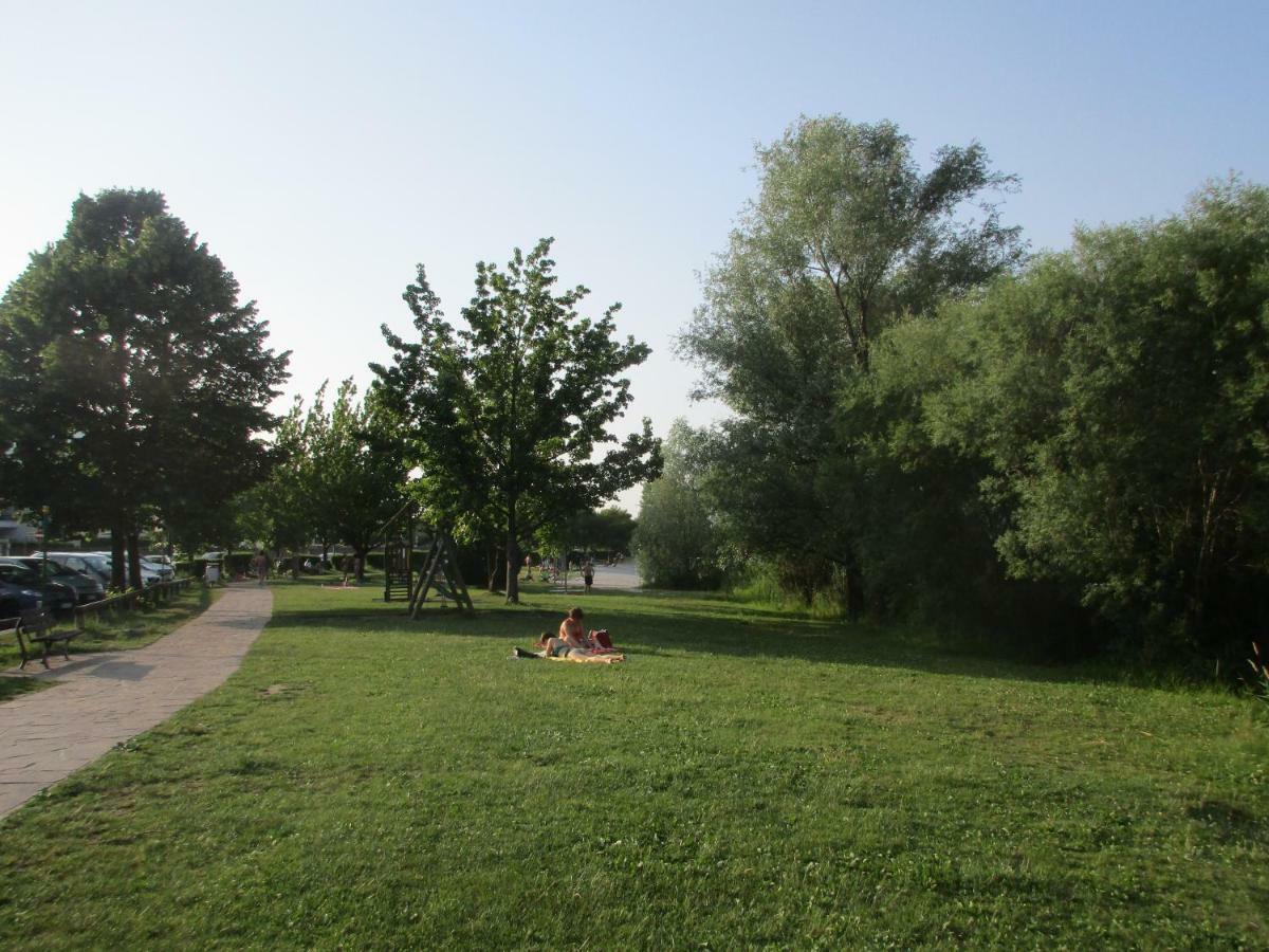 Apartament La Perla Del Lago Calceranica al Lago Zewnętrze zdjęcie