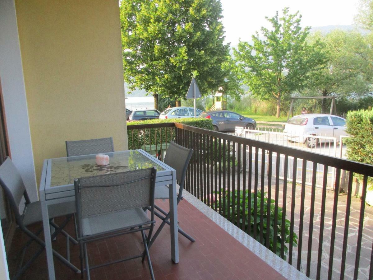 Apartament La Perla Del Lago Calceranica al Lago Zewnętrze zdjęcie
